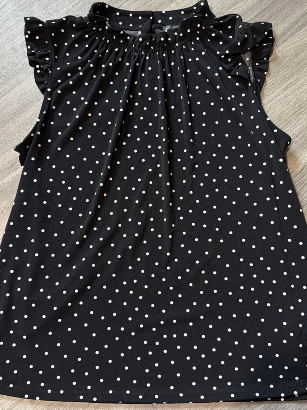 Adrianna Papell Black and White Polka Dot Ruffle Cap Sleeve Top